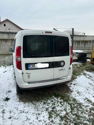 Fiat Doblo 1.3 Multijet 2011 - imagine 3