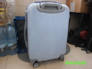 troler mic GRI pentru in avion