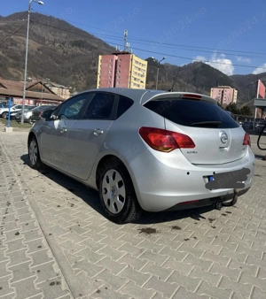 Vând Opel astra hatchback - imagine 4