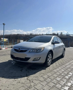 Vând Opel astra hatchback - imagine 2