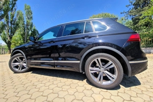 Volkswagen Tiguan 1.5 TSI | 2020 | R-Line | 131 CP | Black Pearl  - imagine 7