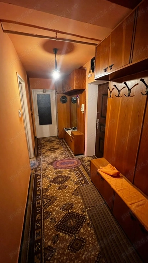 Apartament 2 camere etajul 1 carpati 2 - imagine 4