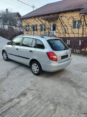 Vând Skoda Fabia 2 facelift euro 5 benzina  - imagine 5