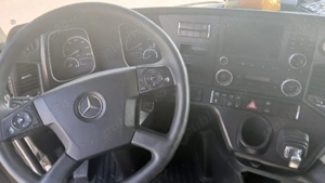 Vând Mercedes actros mp4,eu 6 ,an 2016,si semiremorca schwarzmuller  - imagine 2