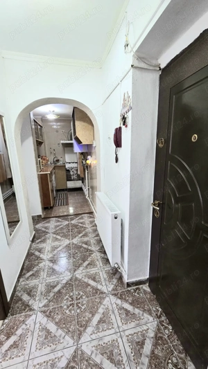 Închiriez sau Vând Apartament cu 2 camere  - imagine 2