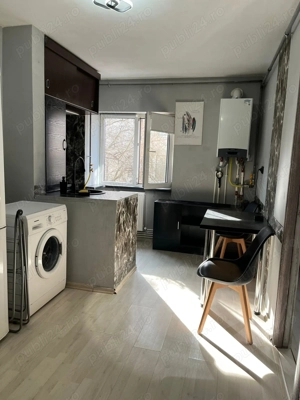 Garsoniera in zona Inel 2, etaj 1, centrala gaz, loc de parcare