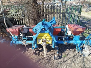 Semănătoare de vânzare 