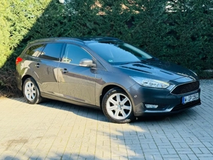 Ford Focus 1.5TDCi Navi ParkAsisst 2017 CarPlay Euro6
