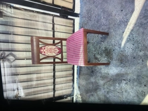 Scaune din lemn masiv