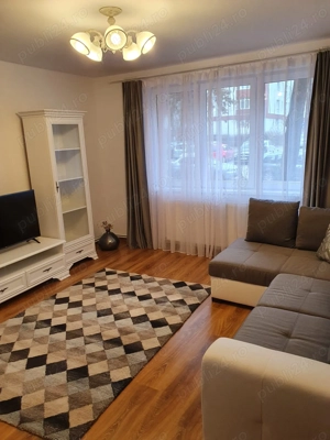 Apartament 2 camere decomandat de închiriat 