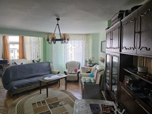 Proprietar-vând apartament 3 camere decomandate, Ultracentral-Hunedoara