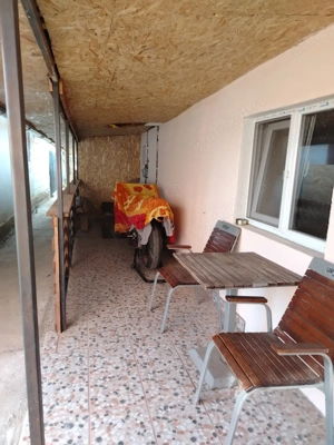 închiriez casă - imagine 5