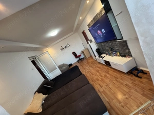 Vand apartament 2 camere , 46 mp - imagine 2