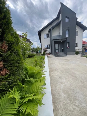    Super oferta! Casa in zona de Sud-Vest a Pitestiului!   