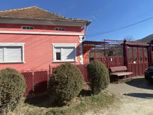 Proprietar vand casa  - imagine 2