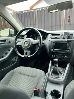 Volkswagen Jetta 1.2 benzina - imagine 6