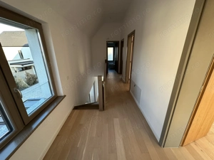 Casa cu 5 camere - Dumbarvita - imagine 18