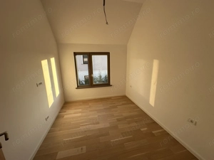 Casa cu 5 camere - Dumbarvita - imagine 20