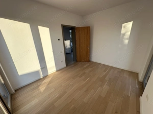 Casa cu 5 camere - Dumbarvita - imagine 13