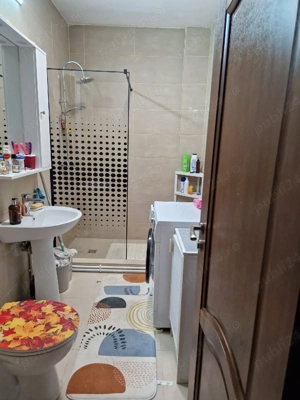 Vind apartament 2 camere unic(tip casa) - imagine 10