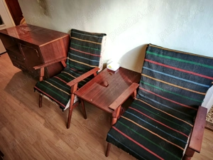 Donez mobila Belvedere din poze: dulap, vitrină, comode, mese, canapea