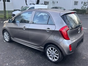 Kia Picanto 2011 1.0 L benzina 37.000 km stare noua impecabila