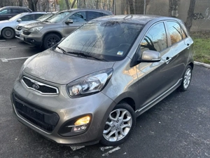 Kia Picanto 2011 1.0 L benzina 37.000 km stare noua impecabila - imagine 2