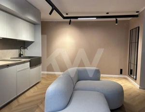 Apartament ultrafinisat de închiriat 