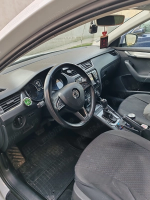 Vând Skoda Octavia 2017 - imagine 6