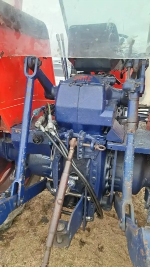 Vând sau schimb cu tractor mai mic între 65  90 cp tot 4x4 - imagine 6