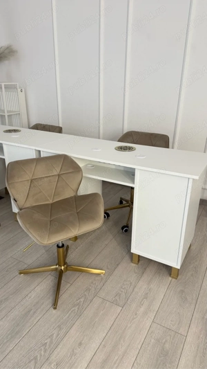 Inchiriez masa manichiura in salon  - imagine 3