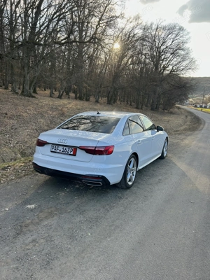 Audi A4 Sedan 2021-40 TDI S Line - imagine 3