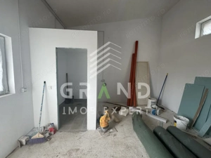 HALĂ 70 MP | 3 PARCĂRI | ZONA P-ȚA 1 MAI–CLUJANA | CONSTRUCȚIE DIN CĂRĂMIDĂ - imagine 2