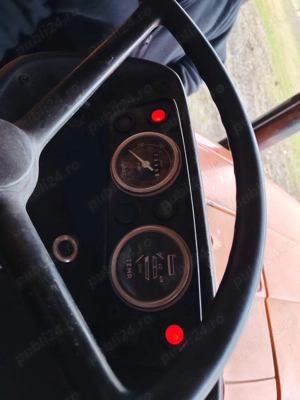 Vând tractor  - imagine 2