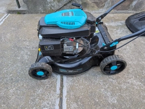 Mașină de tuns iarba Detolz 