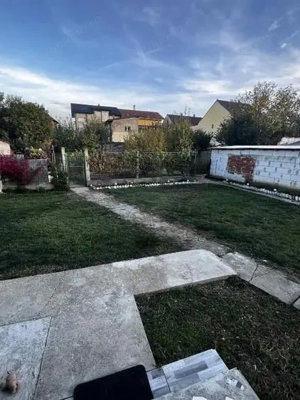 BRASADAS vinde casa in zona 14 Mai.