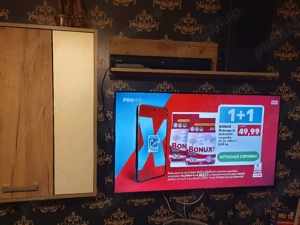 televizor hitachi 102cm Led