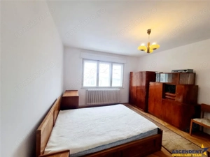 Nivel in  vila, 4 camere, cu garaj, curte proprie, Central, Brasov - imagine 6