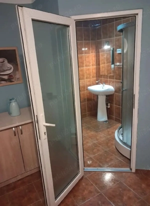 Proprietar inchiriez in regim hotelier fix in centru - imagine 2