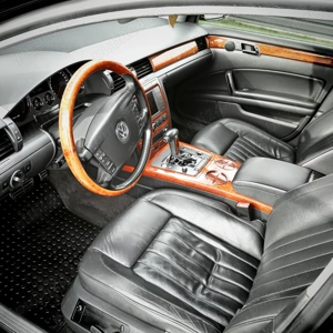 Volkswagen Phaeton 3.0 V6 CEXA , an de fabricație 2009  - imagine 3