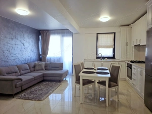 Exclusiv MAG Invest: Apartament 68 mp, parcare inclusă -Micro 17 - imagine 2