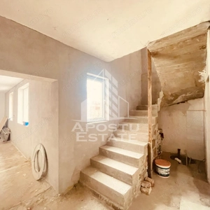 Casa “la gri” cu gradina, zona Calea Aurel Vlaicu - Bujac - imagine 14