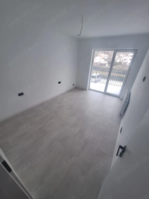 3 camere bloc nou et 1, sup 107 mp , partial mobilat - imagine 9