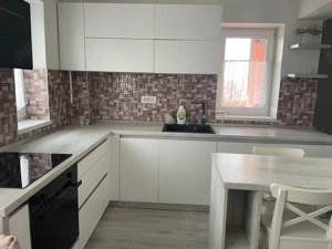 Apartament in regim hotelier - imagine 3