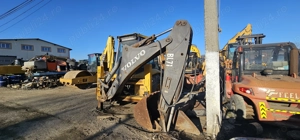 Buldoexcavator Volvo BL71 - imagine 4