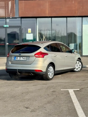 Ford Focus Bussines Hatchback 1.5 EcoBoost - imagine 4