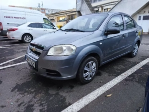 Vând Chevrolet Aveo 