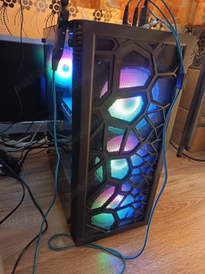 Vand pc gaming ryzen 5 3400g si gtx 1060 3gb