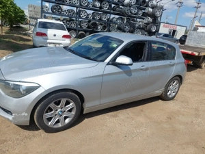 Dezmembram BMW Seria 1 F20 2.0 d 143 cp An 2011 Cod motor N47D20C - imagine 5