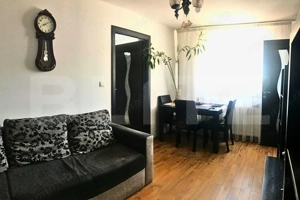Apartament 2 camere modern, renovat complet, mobilat și parcare – Găești - imagine 2